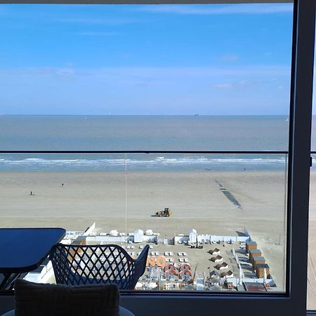 Modern Studio With Beautiful Sea View - 9Th Floor Blankenberge Exterior photo