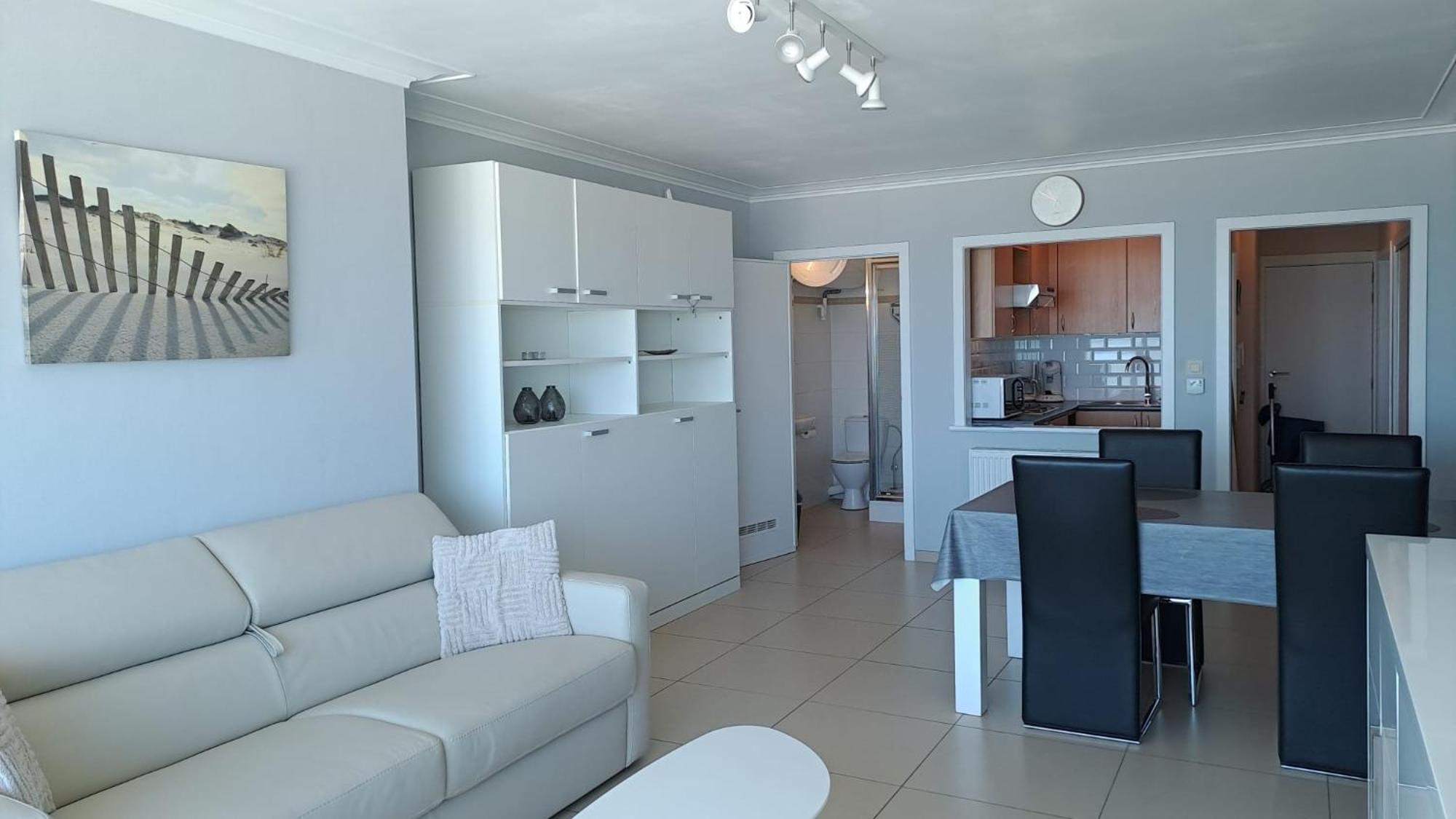 Modern Studio With Beautiful Sea View - 9Th Floor Blankenberge Exterior photo