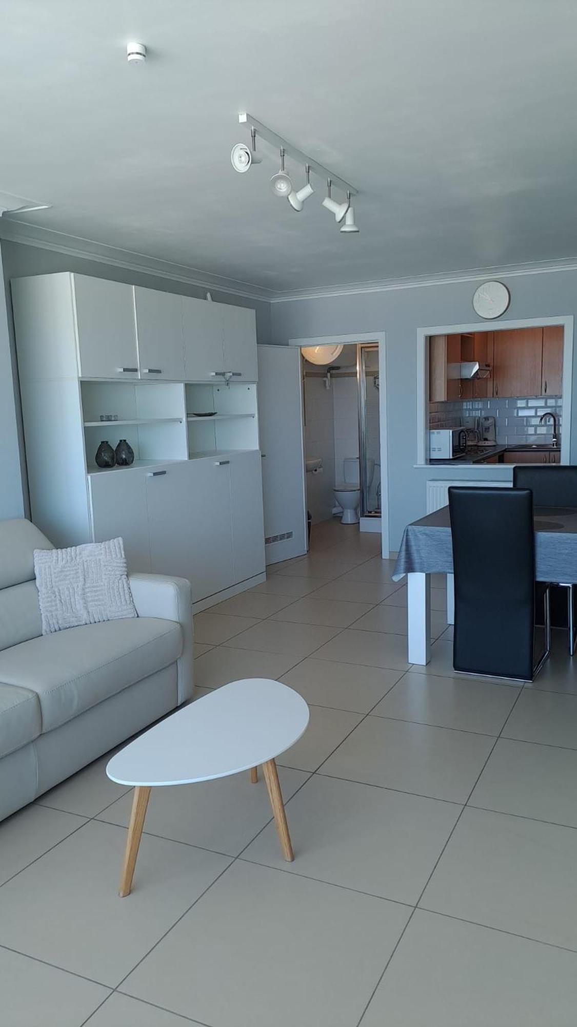 Modern Studio With Beautiful Sea View - 9Th Floor Blankenberge Exterior photo