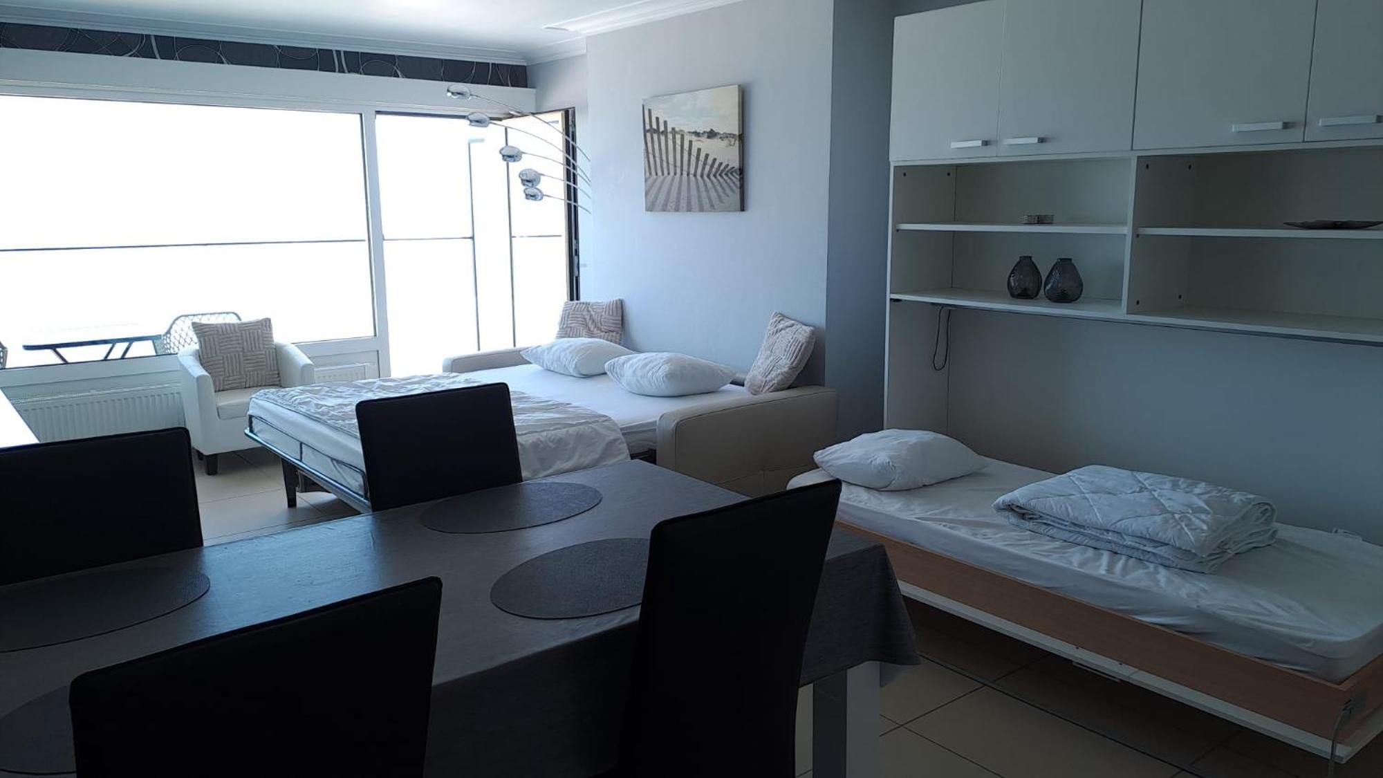 Modern Studio With Beautiful Sea View - 9Th Floor Blankenberge Exterior photo